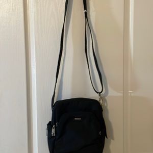 Travelon anti theft crossbody